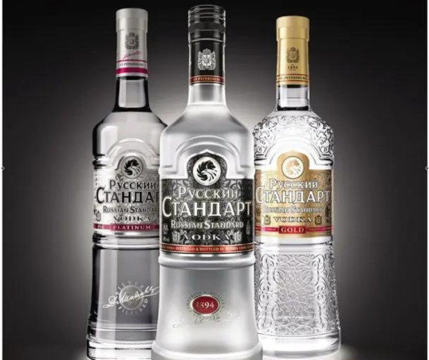 10 legjobb vodka brand - Passion & Spirit - Russian Standard vodka